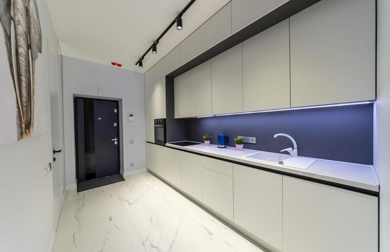 Fashionable Apartments. Smartplaza Metro Minskaya. Obolon Kiev Eksteriør billede