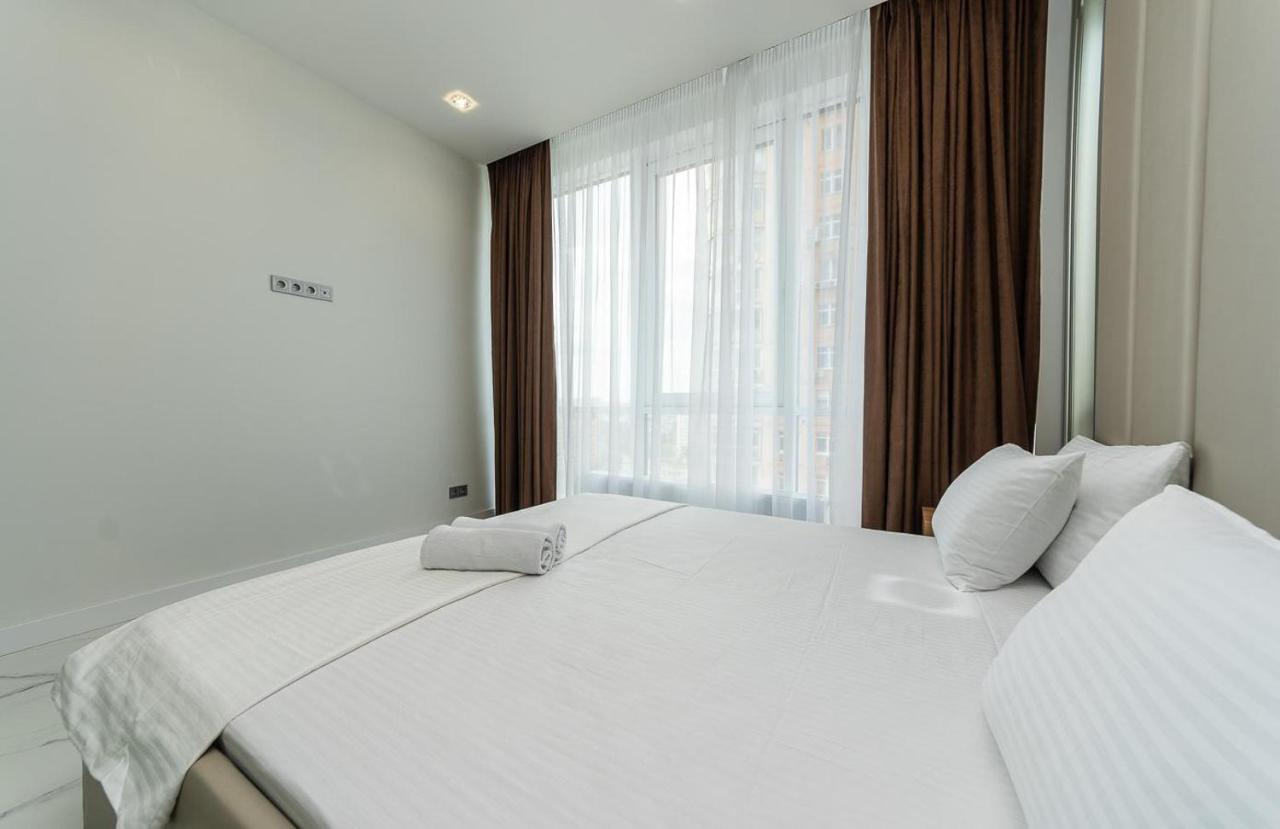Fashionable Apartments. Smartplaza Metro Minskaya. Obolon Kiev Eksteriør billede